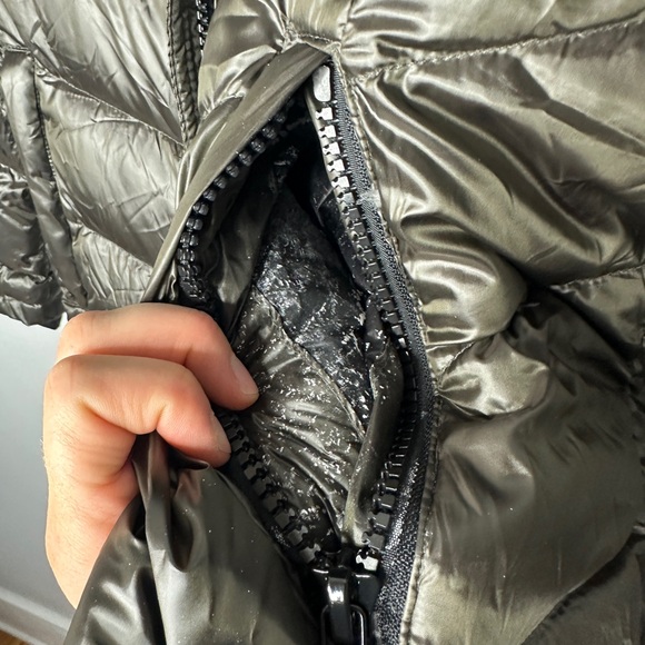 Andrew Marc Long Down Feather Fill Dark Green Puffer Coat Hooded Packable Jacket - Picture 9 of 14